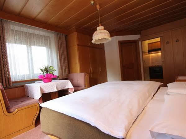 Residence Rottonara Corvara In Badia Εξωτερικό φωτογραφία